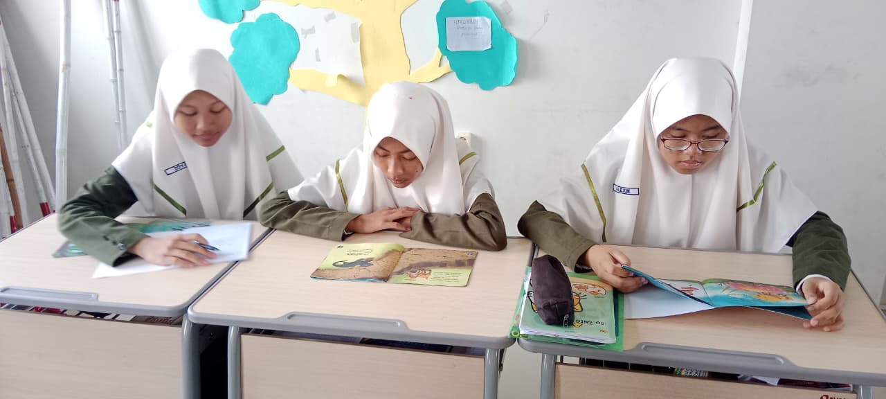 Gerakan Literasi di SMPII Al Abidin Klaten: Kunci Sukses Generasi Masa Kini!